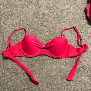 Bikini top
